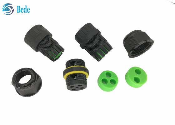 IP 68 জলরোধী তারের সংযোগকারী 3 পিন আউটপুট 2~4 তার উচ্চ ভোল্টেজ এবং উচ্চ কারেন্ট সহ্য করে