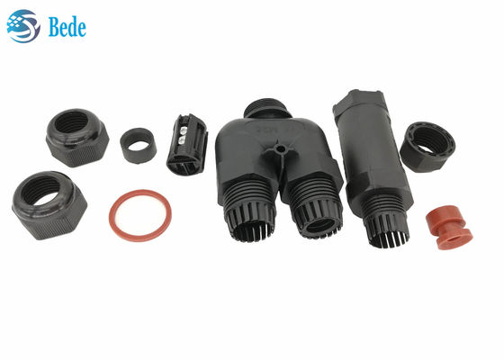 Y টাইপ 3 চ্যানেল 2 3 4 5 পিন জলরোধী বৈদ্যুতিক সংযোগকারী Ip68 250v 16~24a