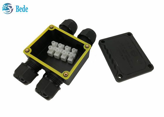 PA 66 External Waterproof Junction Box Wire Distribution Box 4 Channel IP68 450V